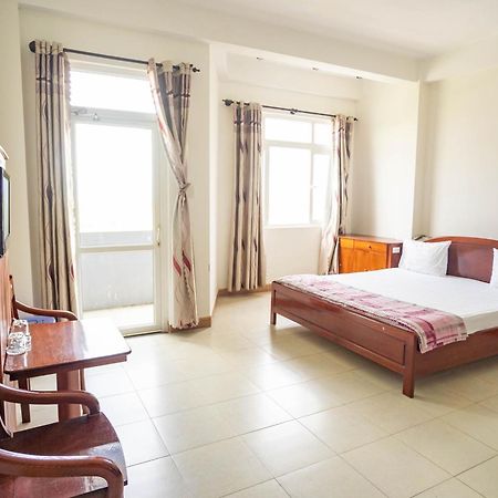 Hotel Lyly à Đà Nẵng Extérieur photo