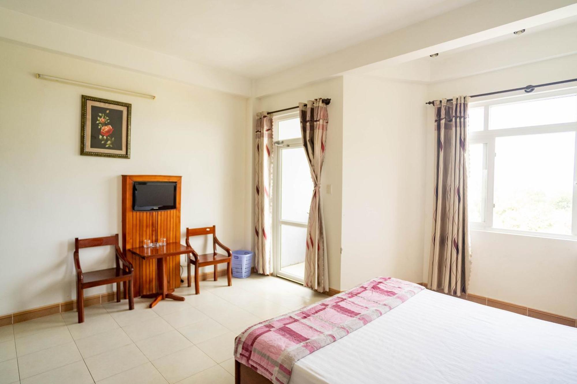 Hotel Lyly à Đà Nẵng Extérieur photo