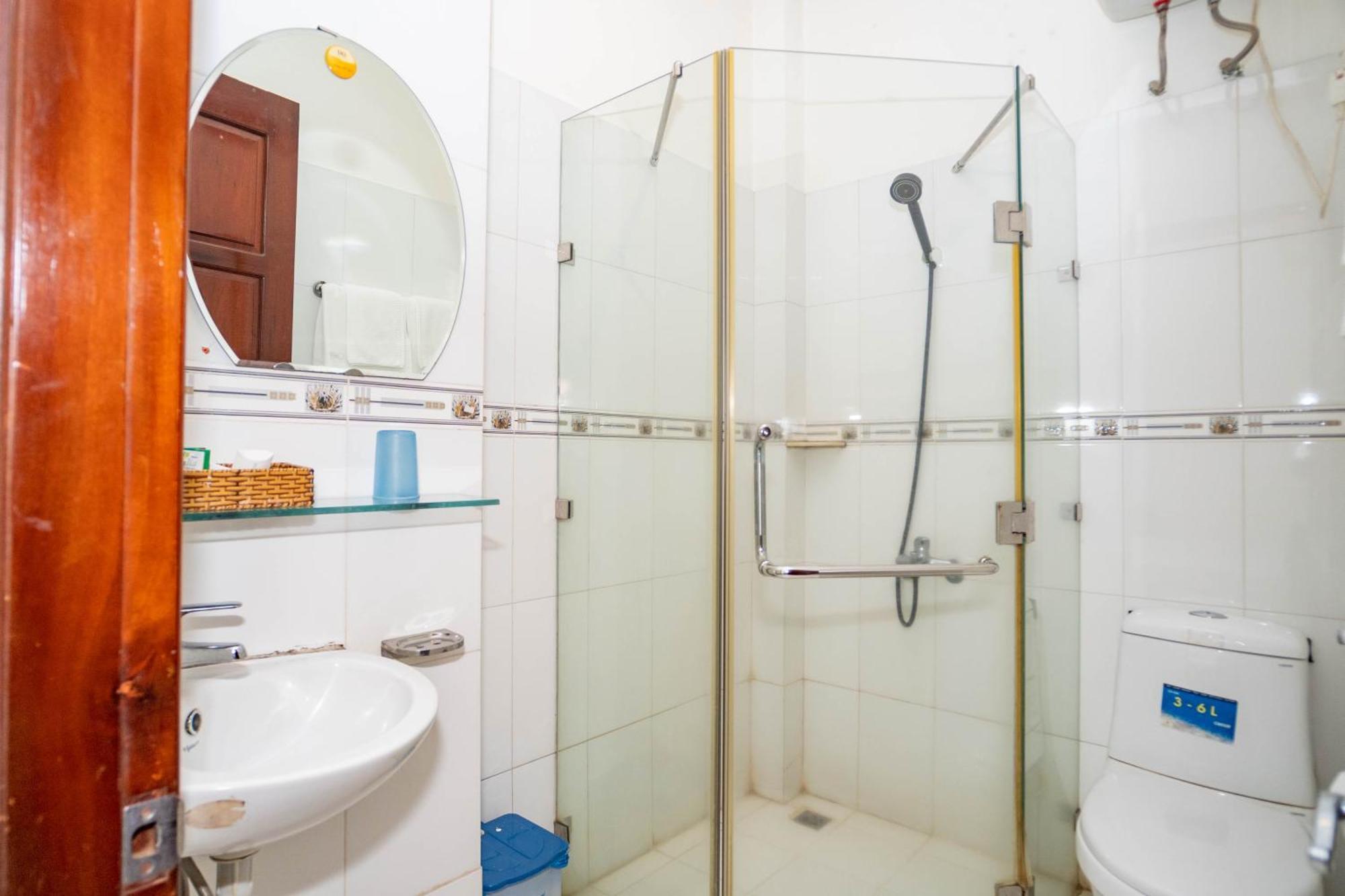 Hotel Lyly à Đà Nẵng Extérieur photo